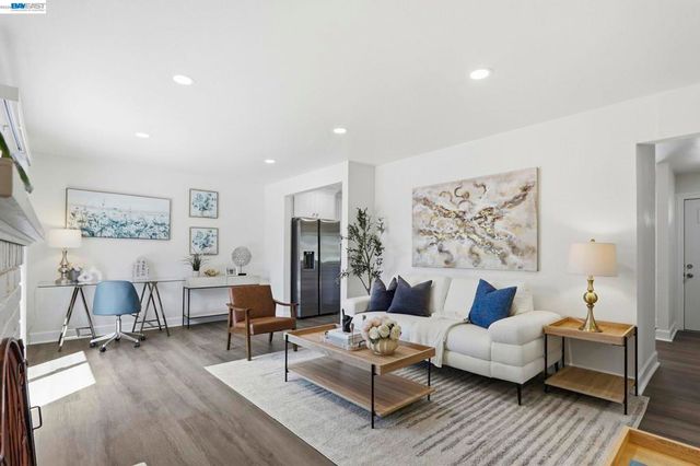 3074 Capewood LN, San Jose, CA 95132
