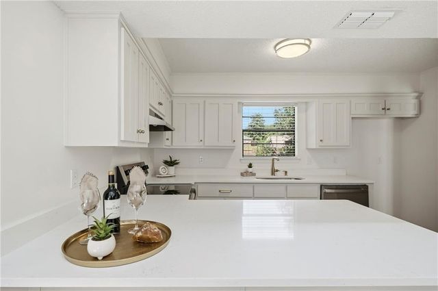 5680 Vista Bonita Drive S, Mobile, AL 36609