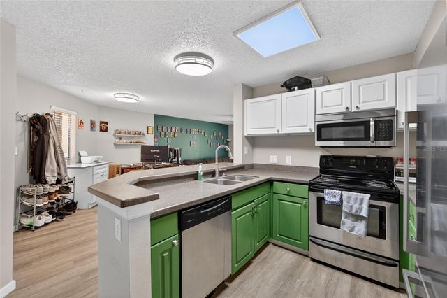 115 112TH AVENUE NE 406, St Petersburg, FL 33716