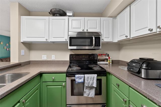 115 112TH AVENUE NE 406, St Petersburg, FL 33716