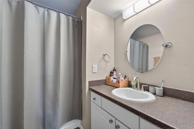 115 112TH AVENUE NE 406, St Petersburg, FL 33716