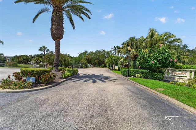 115 112TH AVENUE NE 406, St Petersburg, FL 33716