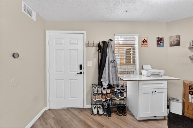 115 112TH AVENUE NE 406, St Petersburg, FL 33716