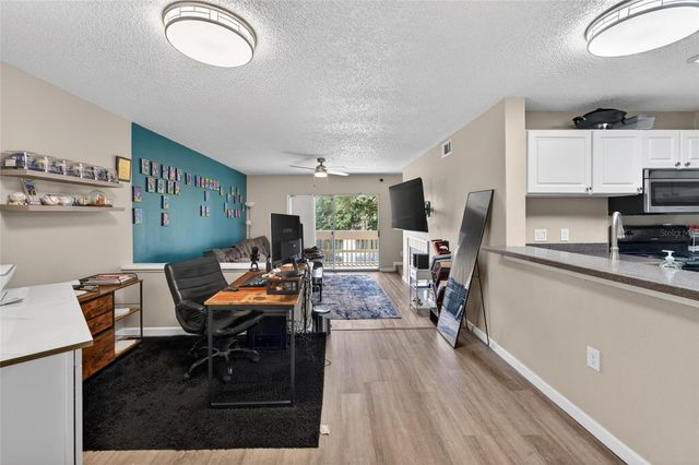 115 112TH AVENUE NE 406, St Petersburg, FL 33716