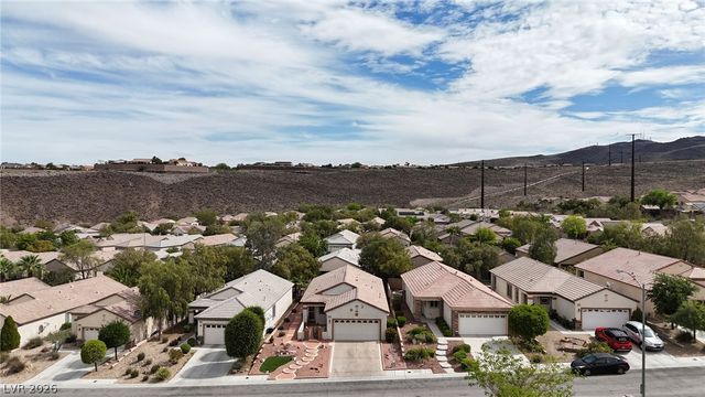 2556 Cosmic Dust Street, Henderson, NV 89044