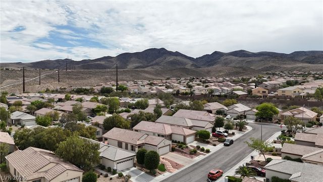 2556 Cosmic Dust Street, Henderson, NV 89044