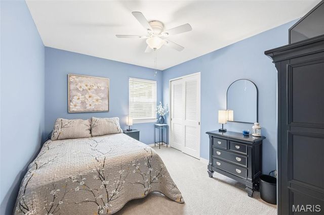 12 Graeler Drive, St Louis, MO 63146