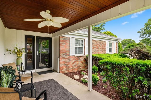 12 Graeler Drive, St Louis, MO 63146