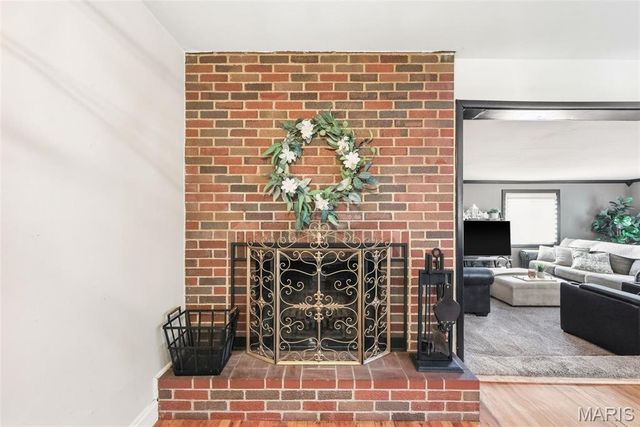 12 Graeler Drive, St Louis, MO 63146