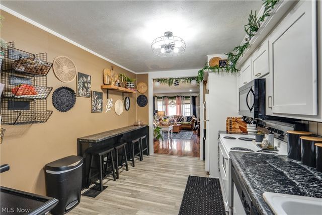 4943 Martin Drive SE, East Sparta, OH 44626