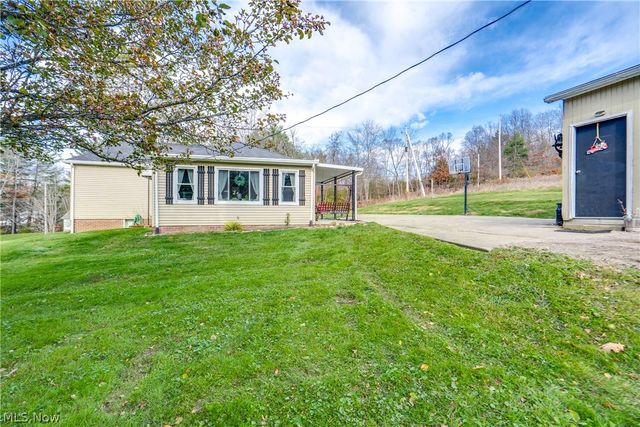 4943 Martin Drive SE, East Sparta, OH 44626