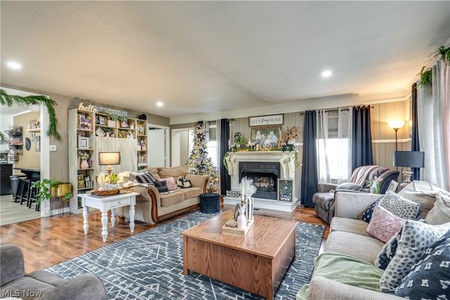 4943 Martin Drive SE, East Sparta, OH 44626