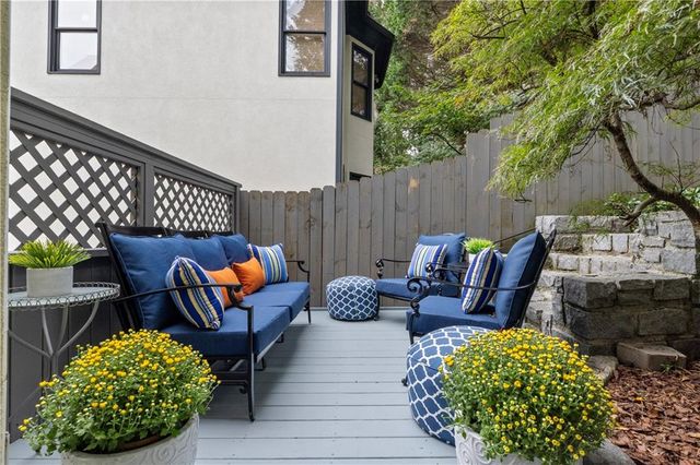 1153 Chantilly Ridge, Atlanta, GA 30324