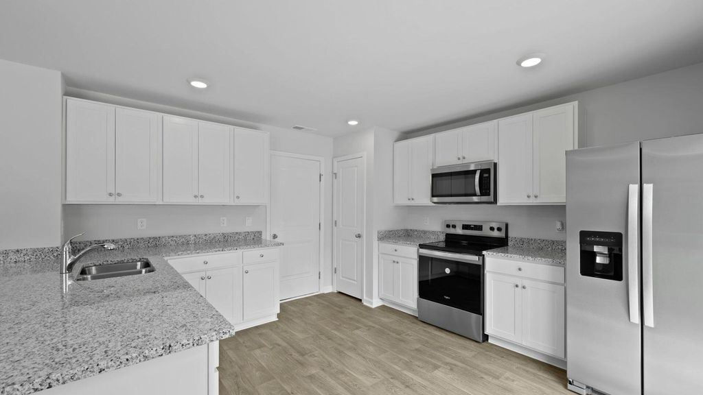 Image 14 of property listing at 700 Perch Lane, Santee, SC 29142