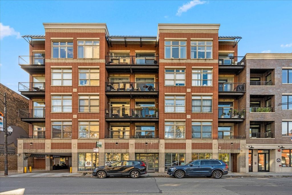3260 N Clark Street 501, Chicago, IL 60657