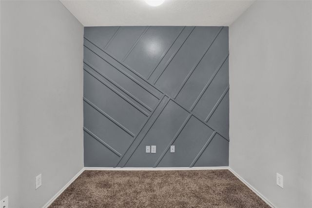 326 Brandy Ridge Lane, Dickinson, TX 77539