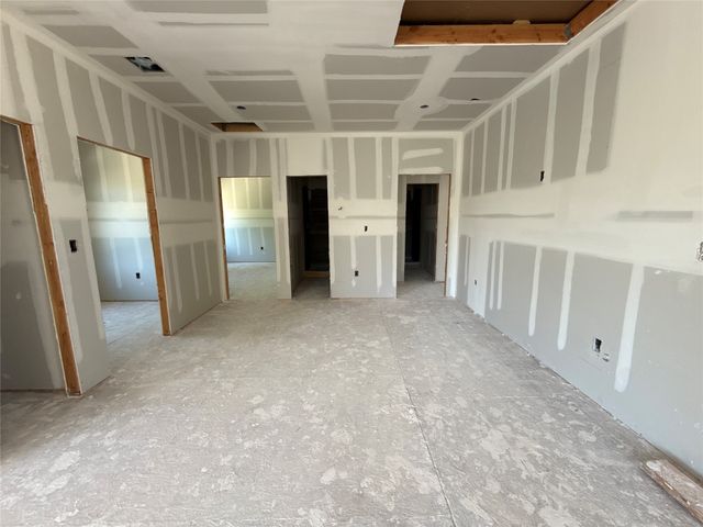 2304 Bonnie View Road, Dallas, TX 75216