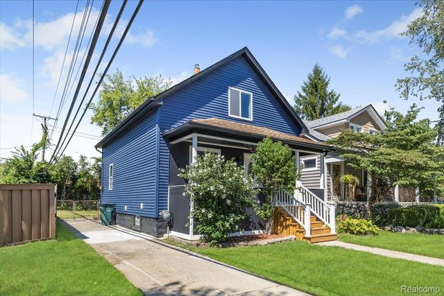 1761 Stanford Road, Berkley, MI 48072