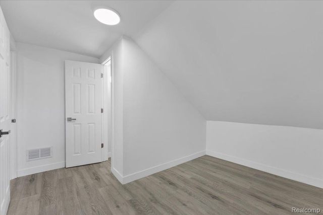 1761 Stanford Road, Berkley, MI 48072