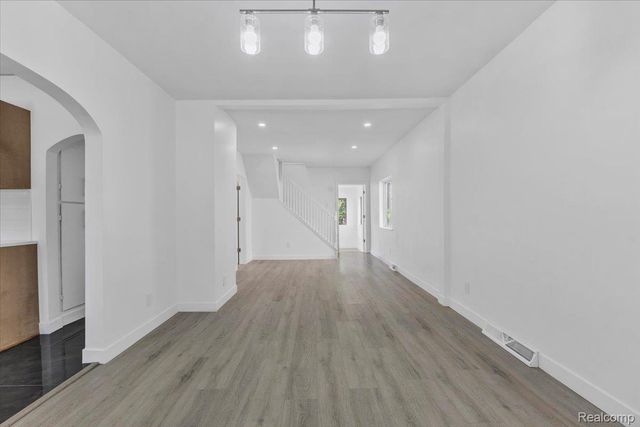 1761 Stanford Road, Berkley, MI 48072