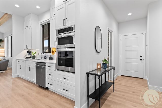 2230 Smooth Rock Lane, Billings, MT 59106