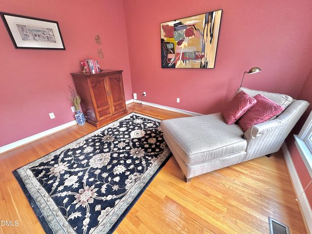 226 Edgewater Circle, Chapel Hill, NC 27516