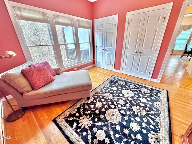 226 Edgewater Circle, Chapel Hill, NC 27516