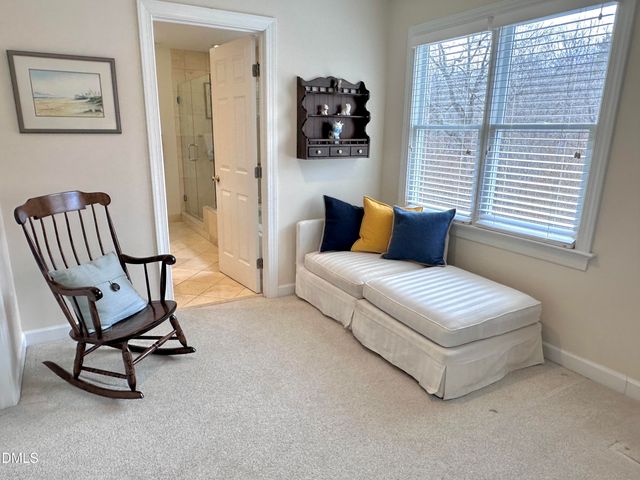 226 Edgewater Circle, Chapel Hill, NC 27516