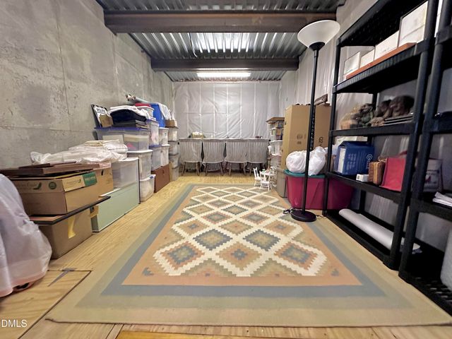 226 Edgewater Circle, Chapel Hill, NC 27516