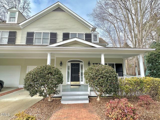 226 Edgewater Circle, Chapel Hill, NC 27516