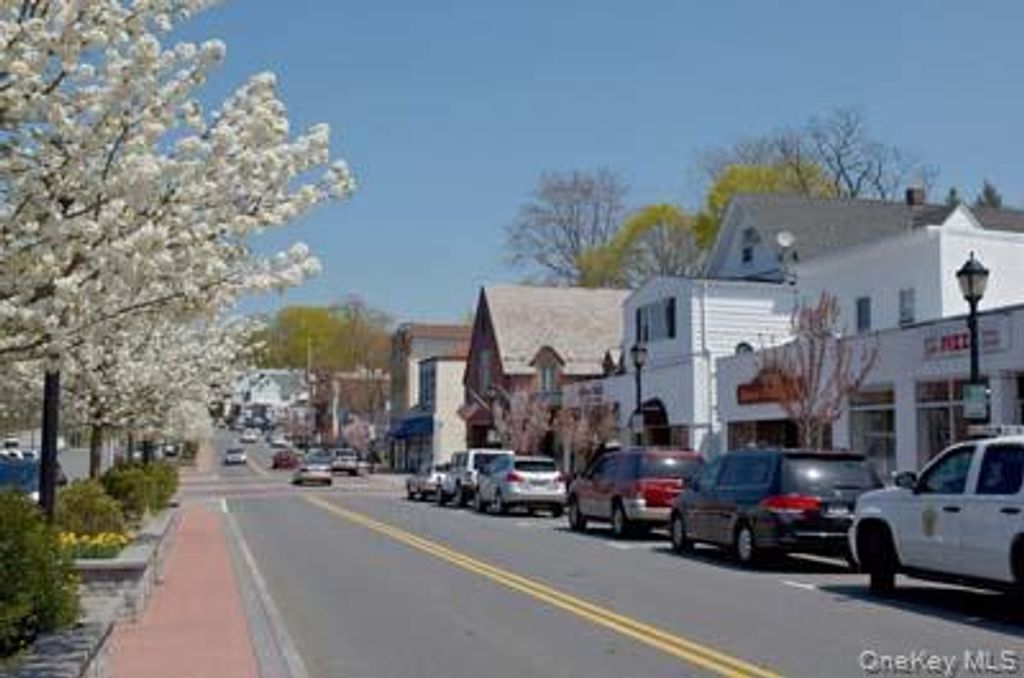 342 Columbus Avenue, West Harrison, NY 10604 — photo 2