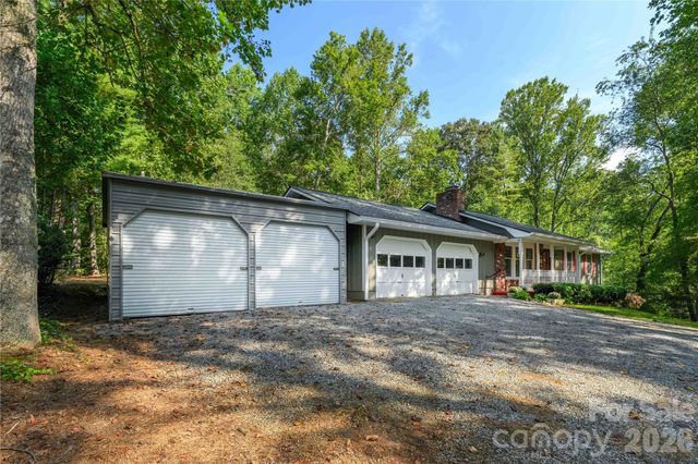 106 Turner Lane, Hendersonville, NC 28791