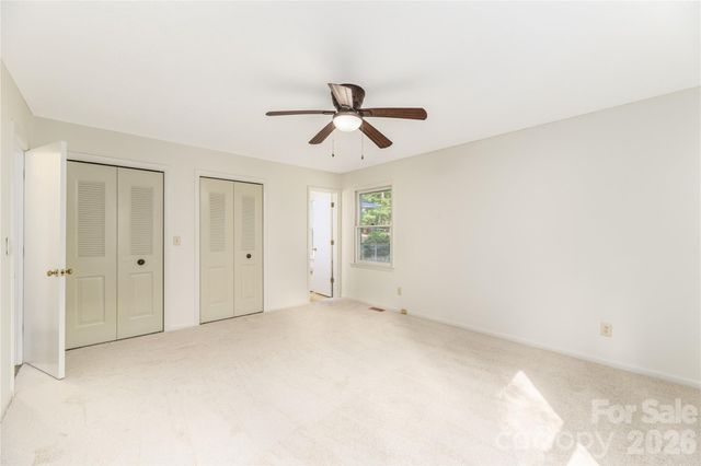 106 Turner Lane, Hendersonville, NC 28791