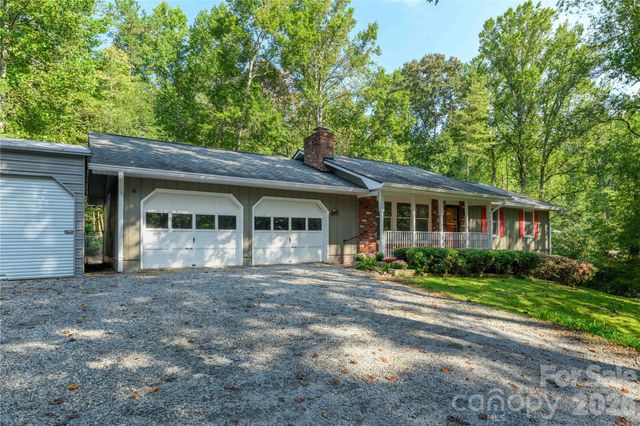 106 Turner Lane, Hendersonville, NC 28791
