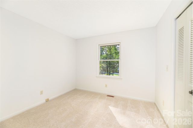 106 Turner Lane, Hendersonville, NC 28791