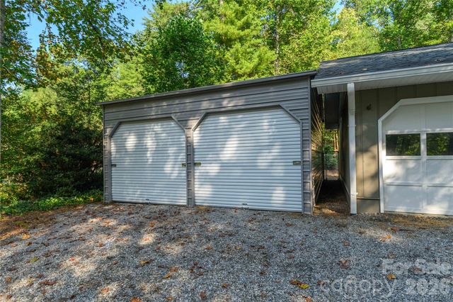 106 Turner Lane, Hendersonville, NC 28791