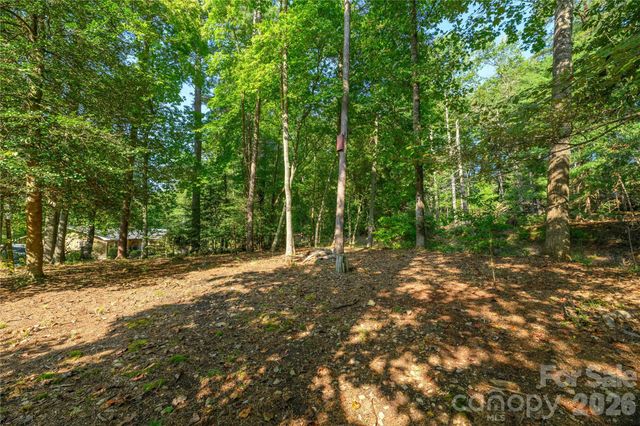 106 Turner Lane, Hendersonville, NC 28791
