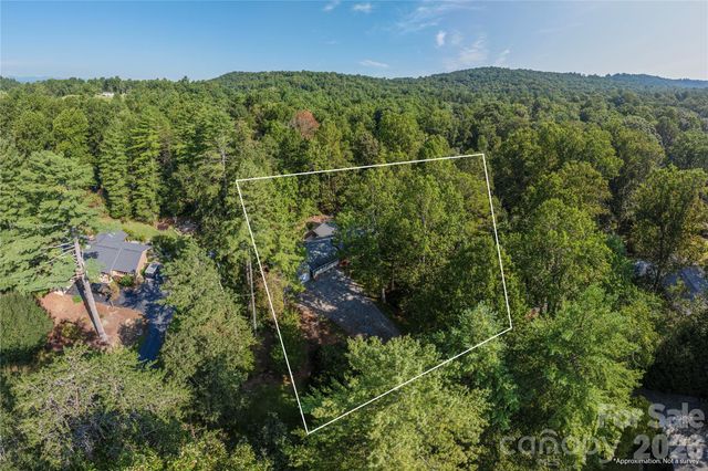 106 Turner Lane, Hendersonville, NC 28791