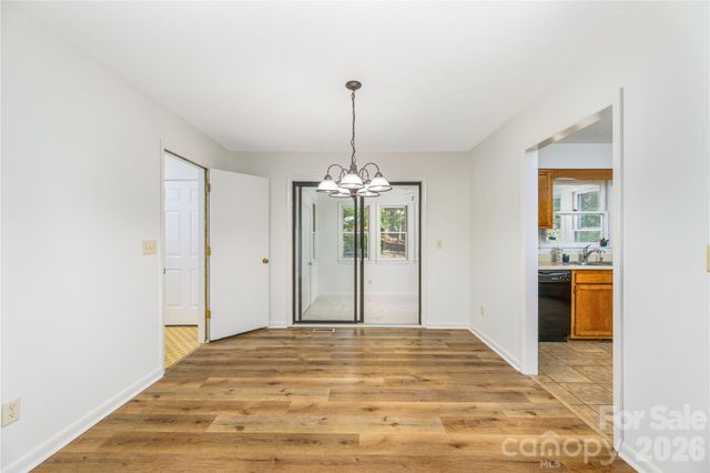 106 Turner Lane, Hendersonville, NC 28791
