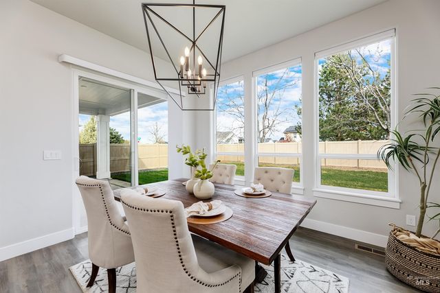 3106 E Lawton, Meridian, ID 83642