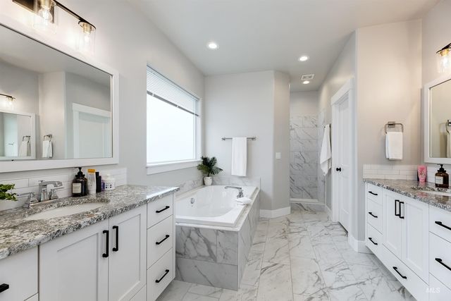 3106 E Lawton, Meridian, ID 83642