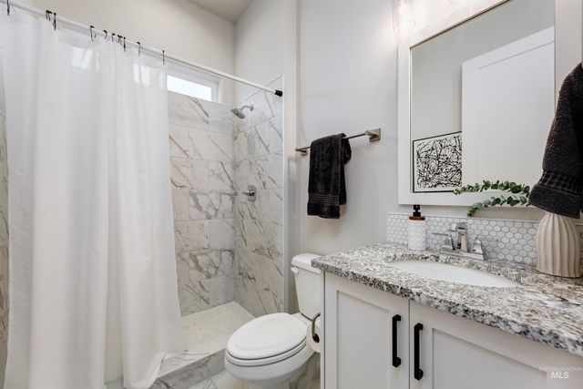 3106 E Lawton, Meridian, ID 83642