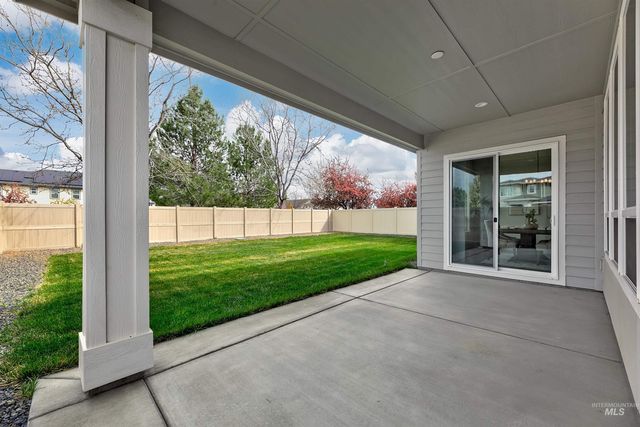 3106 E Lawton, Meridian, ID 83642