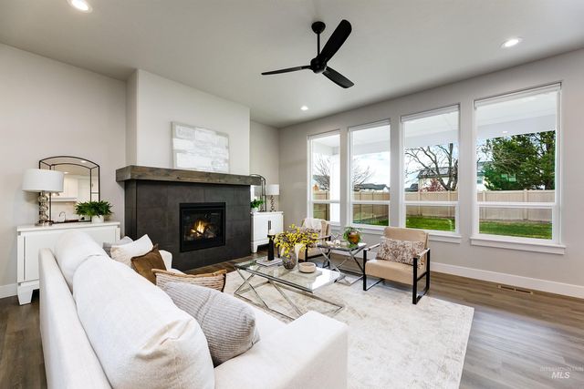 3106 E Lawton, Meridian, ID 83642