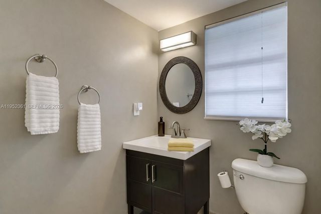 5122 SW 122nd Ter, Cooper City, FL 33330