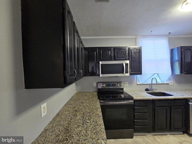 908 59TH, Fairmount Heights, MD 20743