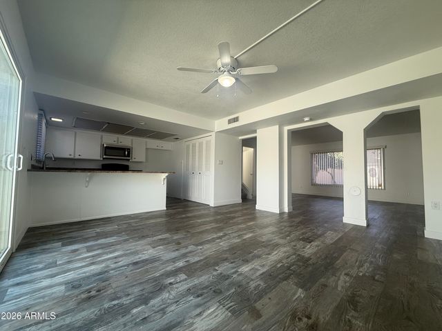 1577 W HAZELWOOD Street, Phoenix, AZ 85015