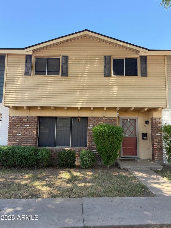 1577 W HAZELWOOD Street, Phoenix, AZ 85015