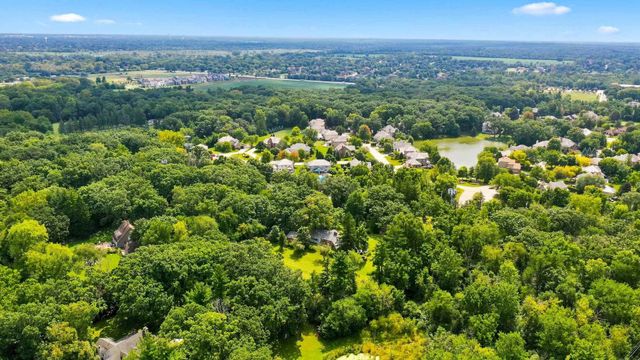 30w030 Schick Road, Bartlett, IL 60103