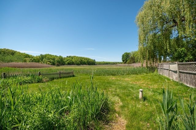 157 Main Street, Essex, MA 01929